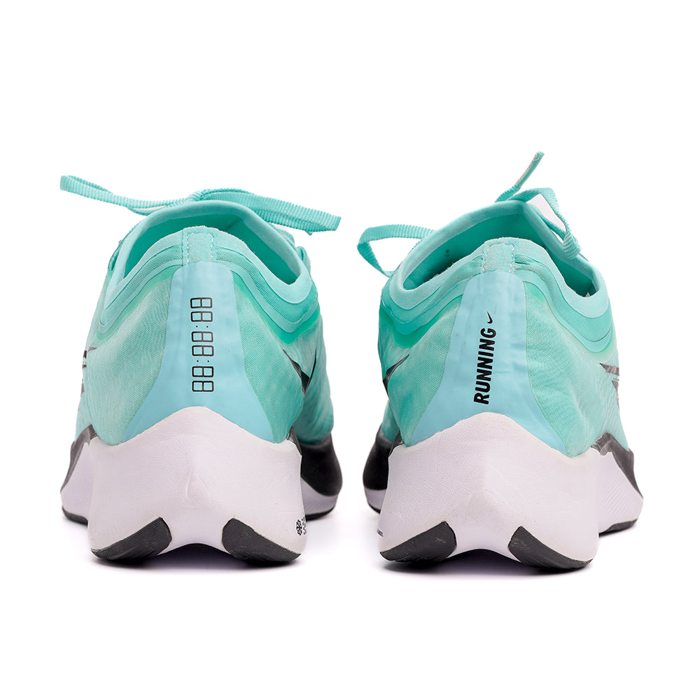 Nike Zoom Fly 3 Running Shoes